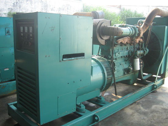 丹凤租赁发电机-康明斯发电机组工作频率低原因