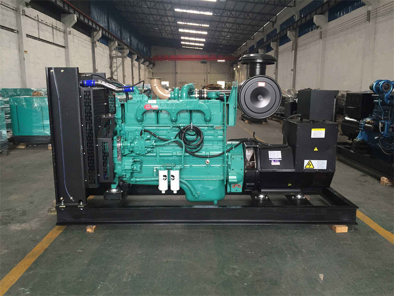 丹凤在定期保养记录中增加故障及维修记录