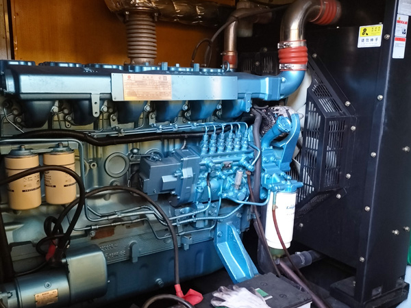 丹凤磷酸铁锂蓄电池的使用寿命与哪些因素有关？