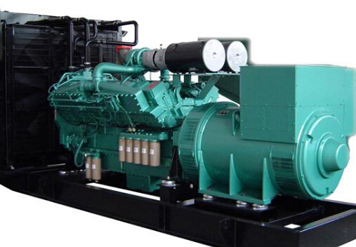 丹凤冬季柴油发电机组启动前应进行哪些预热操作？